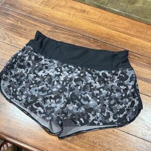 Athleta Black and Gray Camo Running Free Shorts